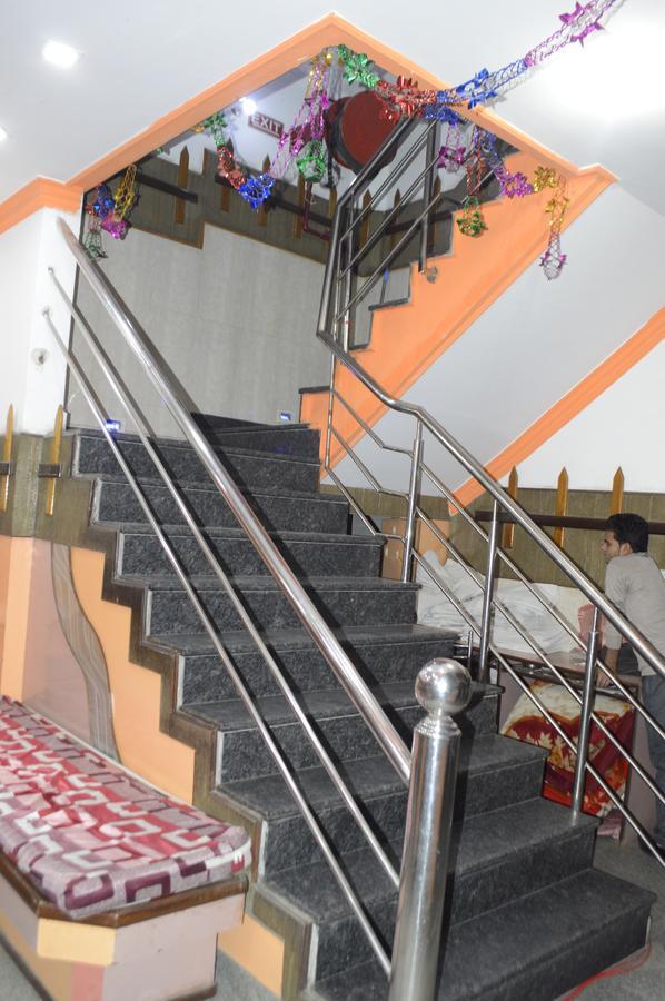 Hotel Yes Boss International- Awarded Best Hotel 2025 In Budget Category New Delhi Extérieur photo